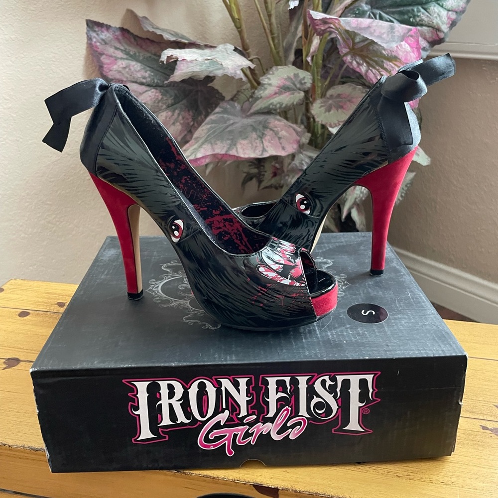 Iron Fist Wolf inspired Platform pump. Size 5